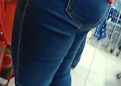 Nice big ass teen in blue jeans