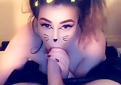 Amelia Skye Kedi Elbise-up Fucks ve Boğaza Kadar Sokma Büyük Yarak ve Snapchat Yapay Penis